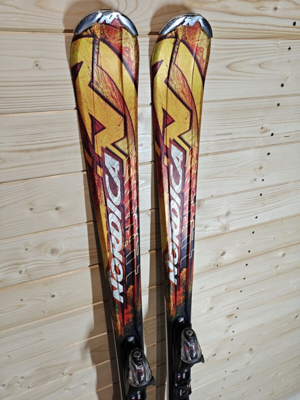 LYŽE NORDICA TRANSFIRE 74 168CM